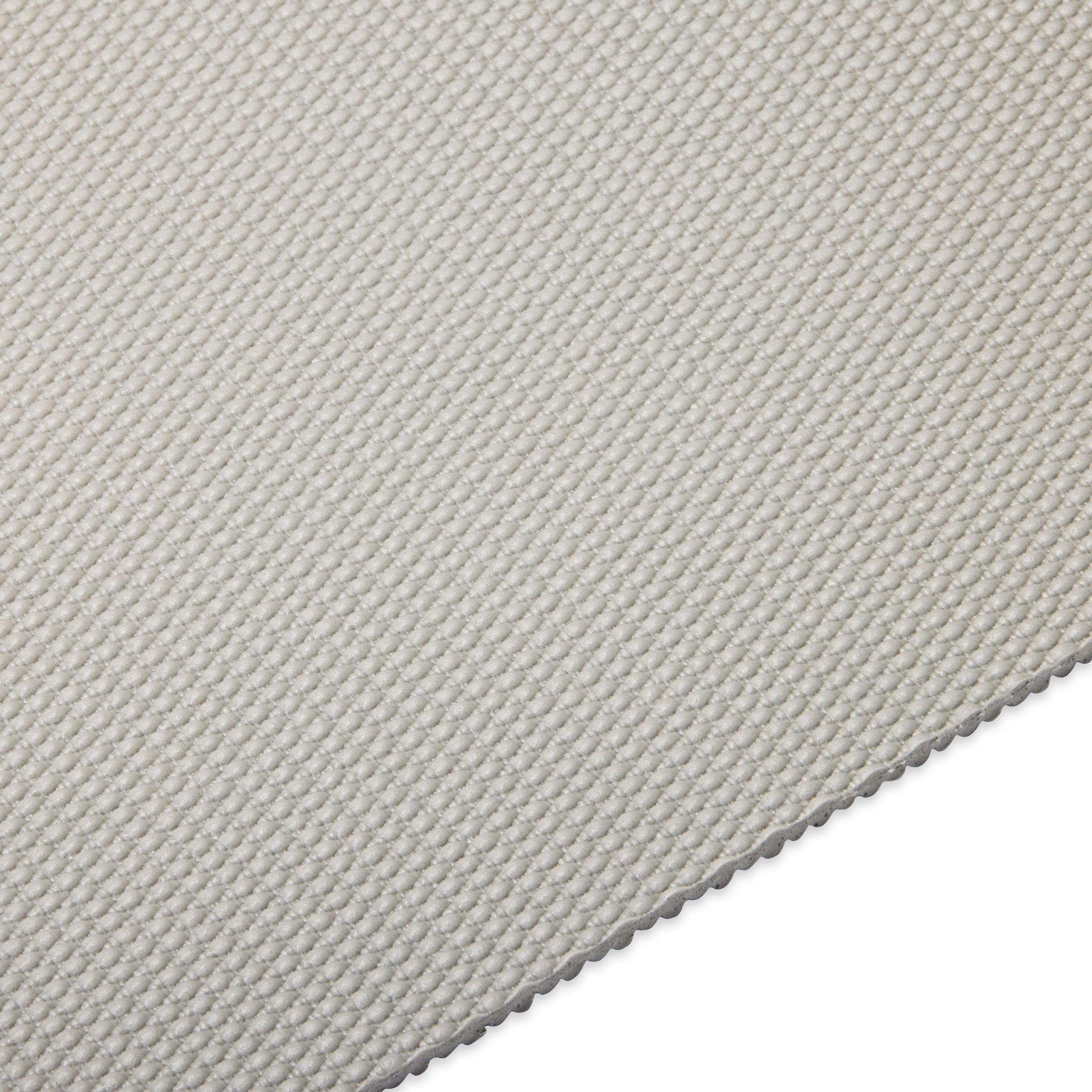 Gaiam Premium Στρώμα Yoga Grey Sundial Flower Διαστάσεις: Μήκος: 173 εκ Πλάτος: 61 εκ Πάχος: 5 mm - mykarma.gr