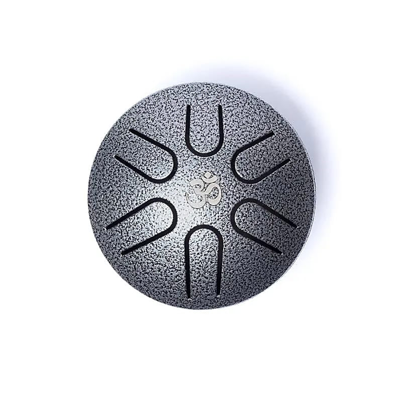 Μικρό Τύμπανο γλώσσας (Mini Tongue Drum) “Hluru” (6 notes A-minor) με σφυρί Διαστάσεις: 7,5 cm 120 g - mykarma.gr