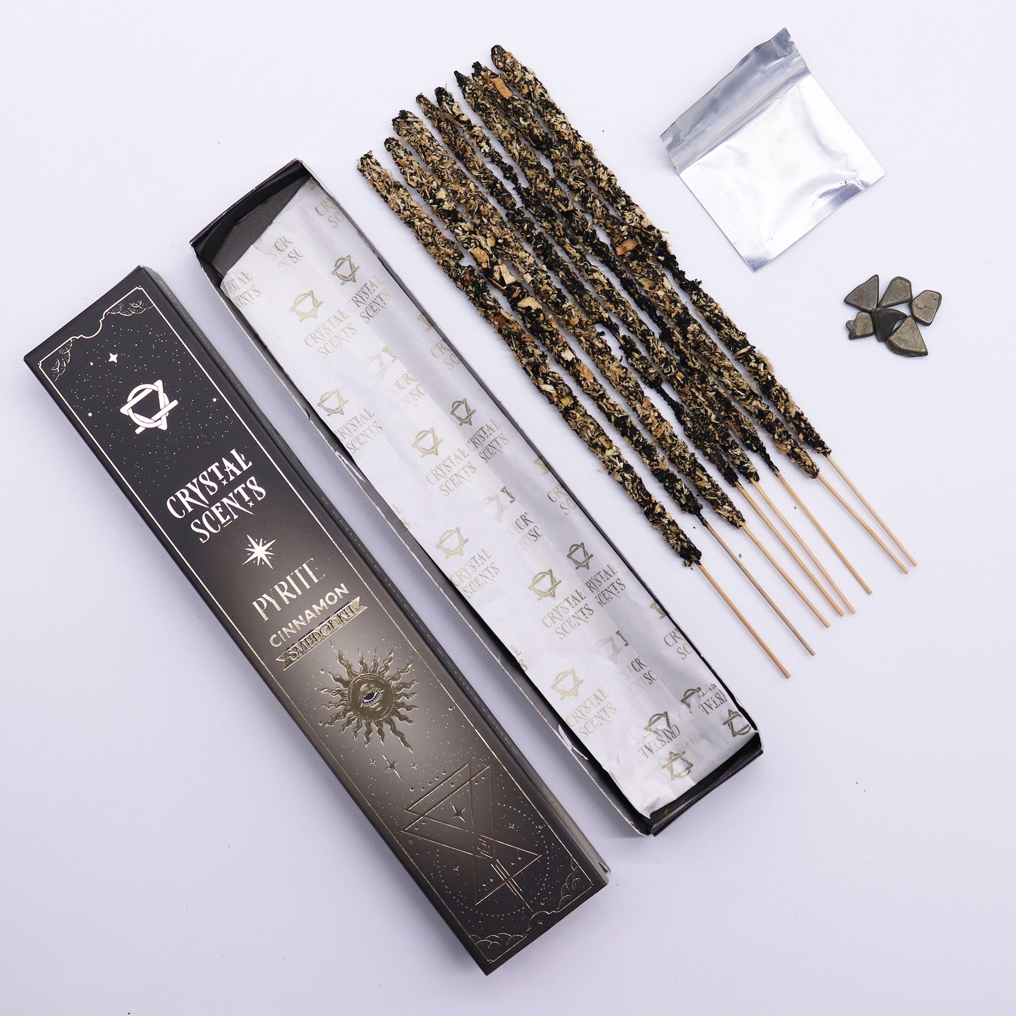 Smudge Kit - Χειροποίητα Αρωματικά Στικ που συνδυάζουν άρωμα Κανέλλας & ενέργεια από φυσικό κρύσταλλο Πυρίτη (Pyrite) - mykarma.gr