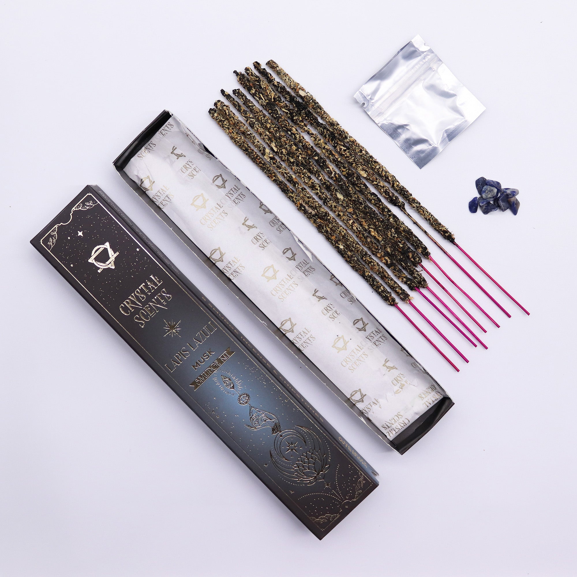 Smudge Kit - Χειροποίητα Αρωματικά Στικ που συνδυάζουν άρωμα Μόσχου & ενέργεια από φυσικό κρύσταλλο Λάπις Λάζουλι (Lapis Lazuli) - mykarma.gr