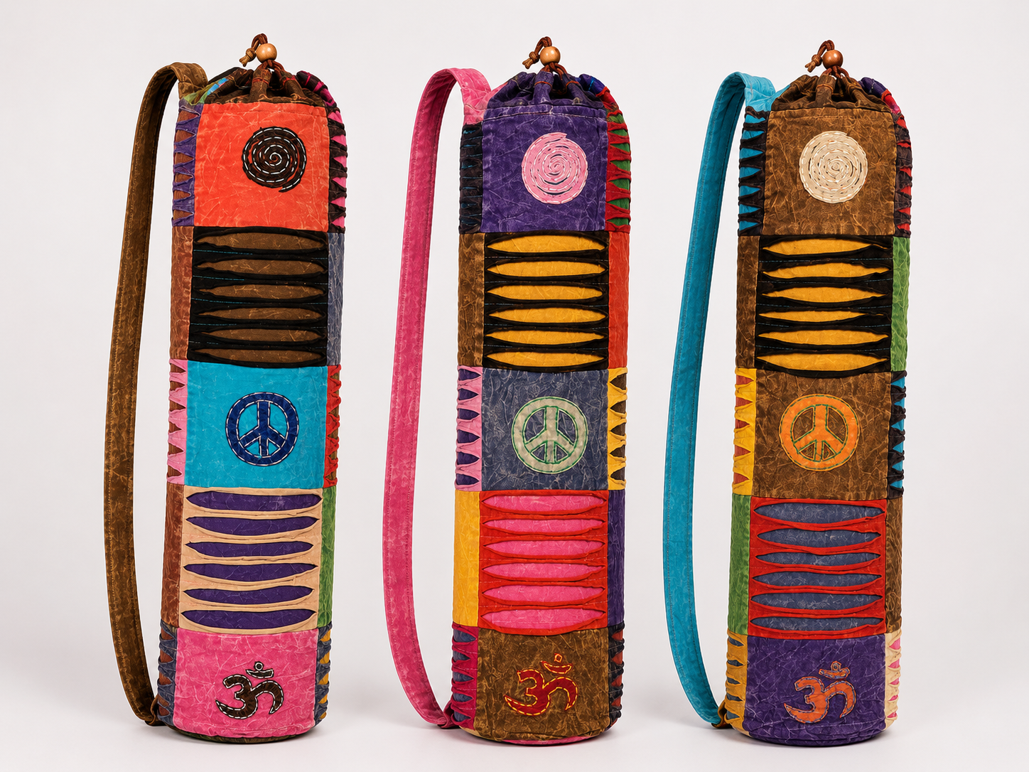 Boho Patchwork Yoga Mat Bag - Πολύχρωμη Τσάντα Μεταφοράς για στρώμα με πρακτικό κορδόνι - βαμβάκι - ποικιλία χρωμάτων Διαστάσεις: 75x22x12 cm Ø12 cm