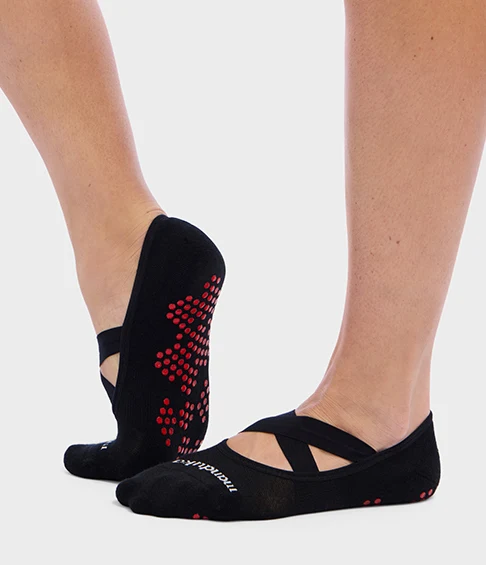 Manduka Αντιολισθητικές Κάλτσες - EQUILIBRIA SLIPPER SOCKS – Yoga & Pilates - Black No 36-41 - mykarma.gr
