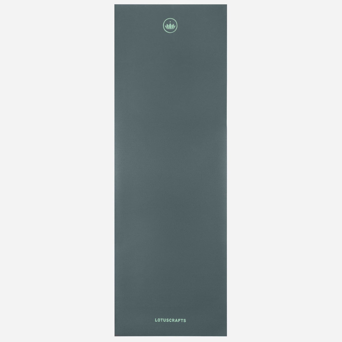 Lotuscrafts Travel Yoga Mat ARISE | Αντιολισθητικό στρώμα Yoga από φυσικό καουτσούκ & 15% ανακυκλώσιμο λατέξ - Balsam Green Βάρος: 1kg Διαστάσεις: 185cm x 65cm Πάχος: 0,13cm - mykarma.gr