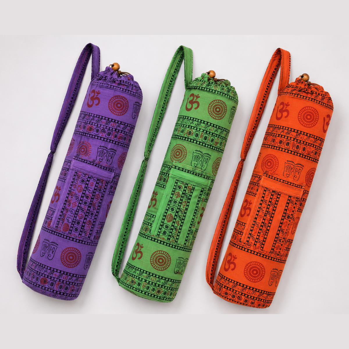 Boho Yoga Mat Bag - Τσάντα Μεταφοράς “Ohm” για στρώμα με πρακτικό κορδόνι - λεπτό βαμβάκι - ποικιλία χρωμάτων Διαστάσεις: 73x22x12 cm Ø12 cm - mykarma.gr