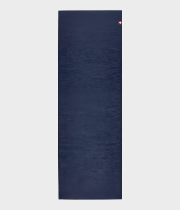 Στρώμα Yoga Mat Manduka eKO® Lite Mat 4mm - Midnight Βάρος: 2.3 kg Διαστάσεις: 180 cm x 61 cm 4 mm - mykarma.gr