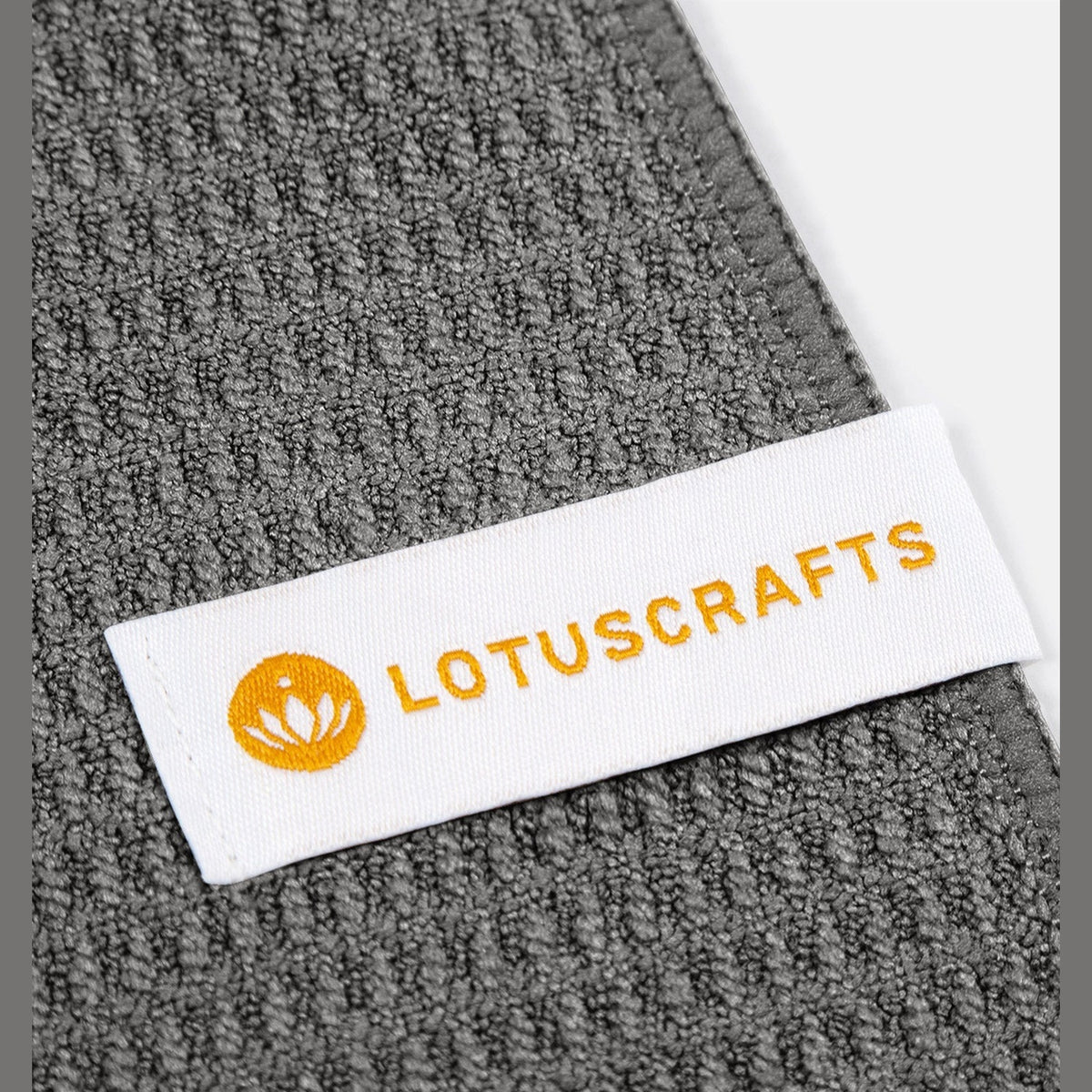 Lotuscrafts - Πετσέτα Στρώματος - Yoga Mat Towel - Anthracite Διαστάσεις: 183cm x 61cm - mykarma.gr
