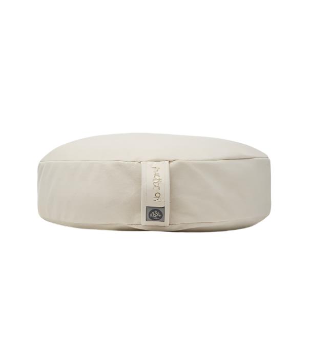 Μαξιλάρι Διαλογισμού Manduka Meditation Cushion με υποστήριξη διπλής όψης - Sand Διαστάσεις: 38cm x 12,7cm.Βάρος: 1,9 kg - mykarma.gr