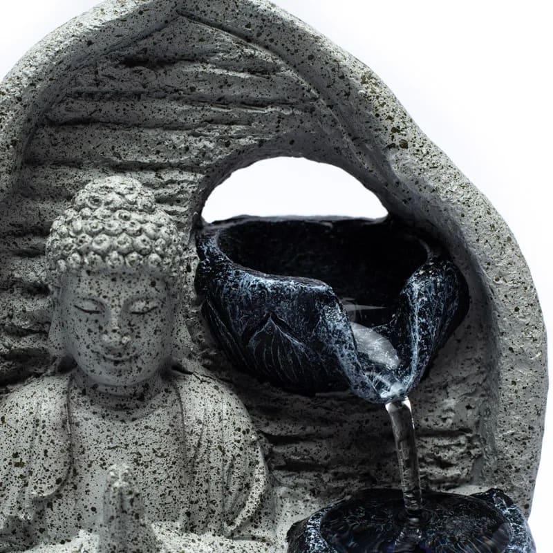 Συντριβάνι Βούδας στο Διαλογισμό . Διαστάσεις: 13,3 Χ 13,3 Χ 18 εκ. - mykarma.gr