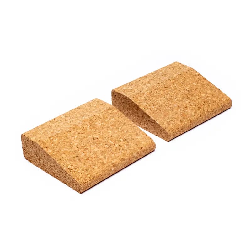 Σετ απο 2 Μικρά Yoga Props Wedge Block απο Φελλό. Διαστάσεις 7,5 x 9 x 3 cm. - mykarma.gr