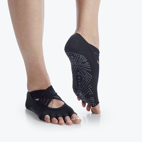 Gaiam Studio  Grippy Socks | Αντιολισθητικές κάλτσες με ανοιχτά δάκτυλα  S/M - mykarma.gr