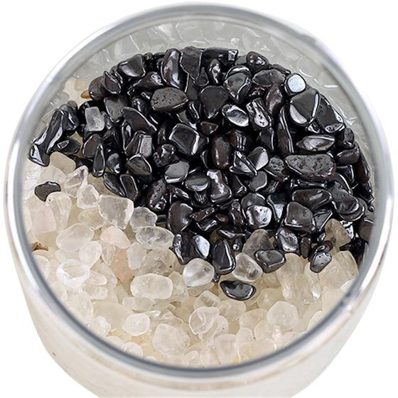 Φυσικό ορυκτό πέτρωμα-Ημιπολύτιμοι λίθοι -Αιματιτης+Λευκός Χαλαζίας(Hematite+Rock Crystal).Βάρος:250 g.Διαστάσεις: 0,5-1 εκ. - mykarma.gr