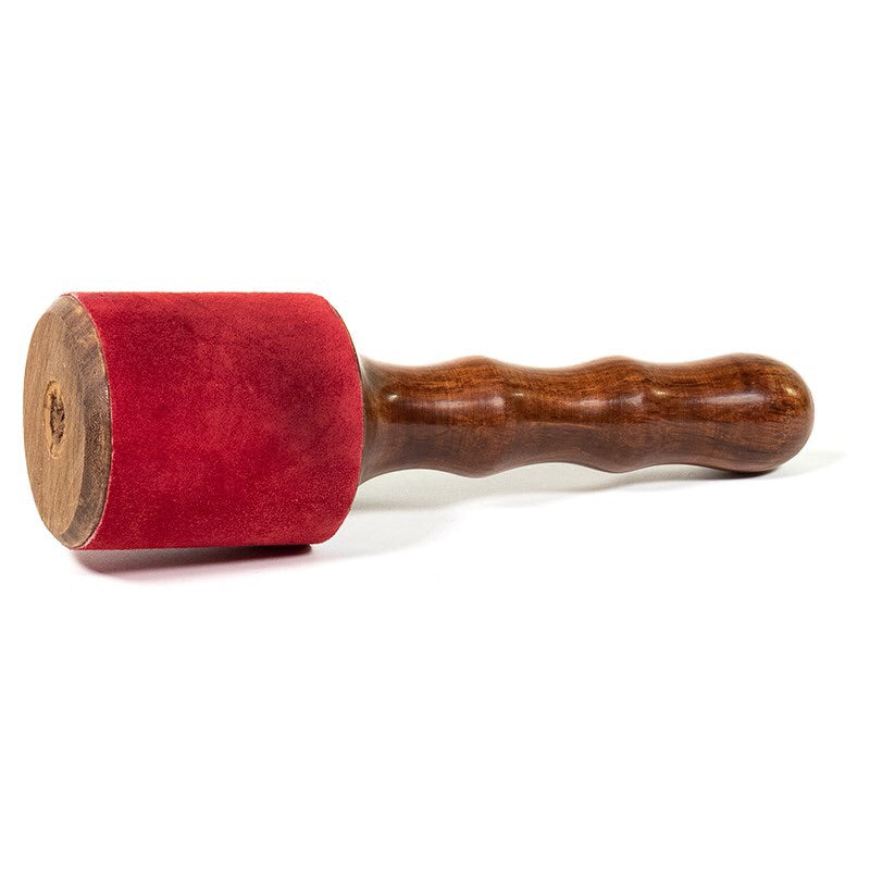 Ραβδι για Singing Bowl -καλυμμένο με κόκκινο σουέντ. Βάρος: 200 g. Διαστάσεις: 19 x 6 cm - mykarma.gr