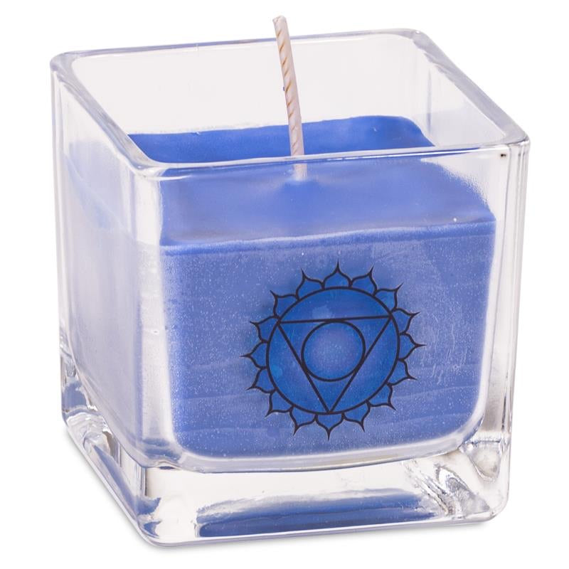 5ο Chakra ECO κερι από κραμβέλαιο με αιθέρια έλαια(Wild Rose,Camomile). Βάρος : 260 g. Διαστάσεις : 6 × 6 × 6 cm. Χρόνος καύσης 25 ώρες. - mykarma.gr