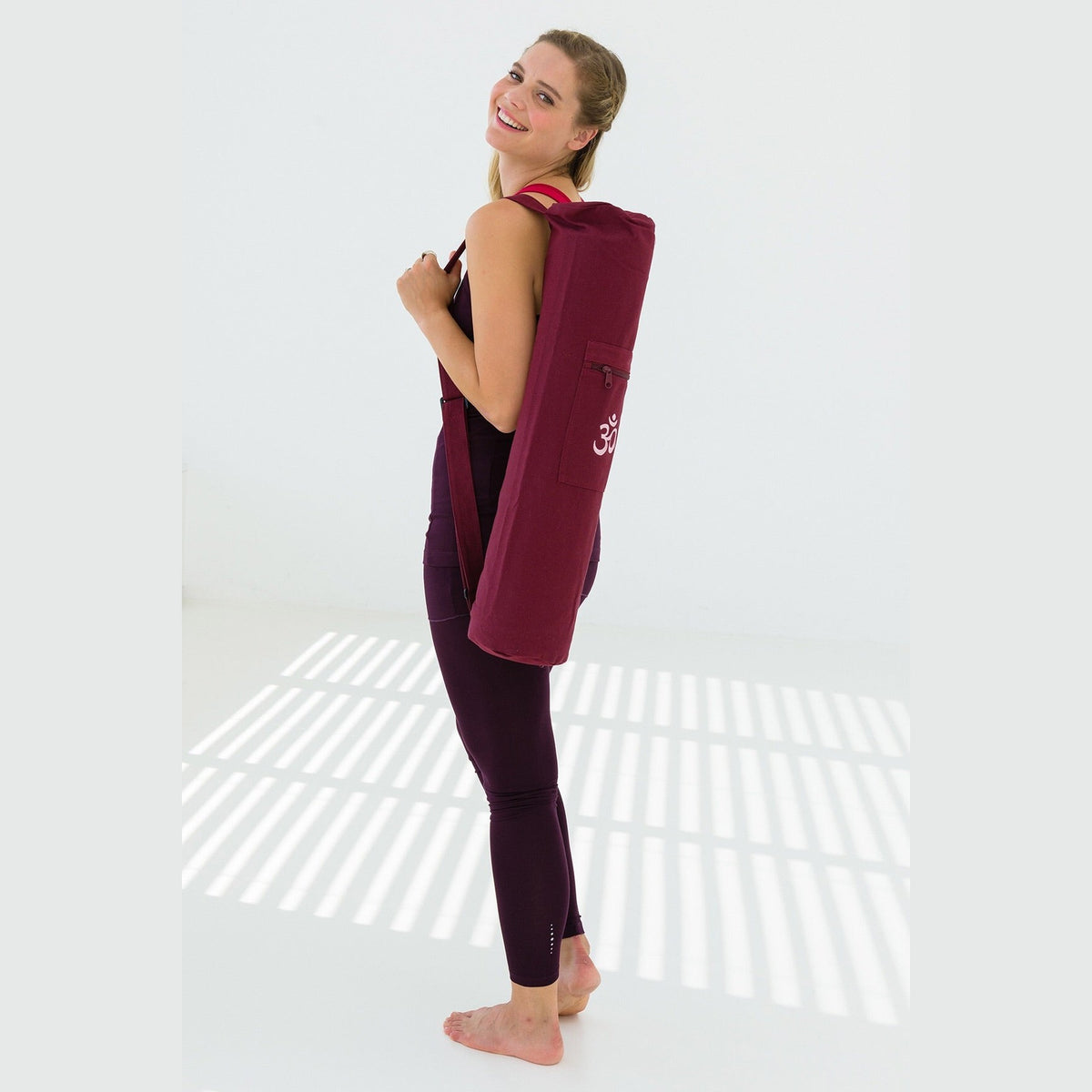 Yogistar- Τσάντα για στρώμα γιόγκα Ohm Bordeaux - 65 cm - mykarma.gr