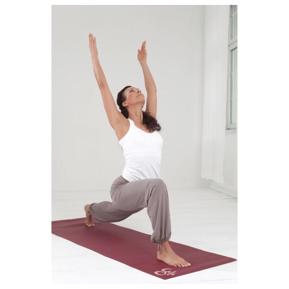 Yogistar - Στρώμα γιόγκα “Basic OHM” (Bordeaux). Διαστάσεις: 183 εκ x 61 εκ x 4 mm Βάρος: 1,1 kg - mykarma.gr