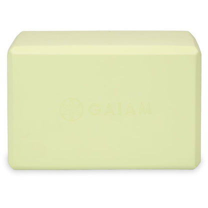 Gaiam - Yoga & Pilates block - Cool Matcha - τουβλάκι γιόγκα Διαστάσεις: 23 cm x 15 cm x 10 cm - mykarma.gr