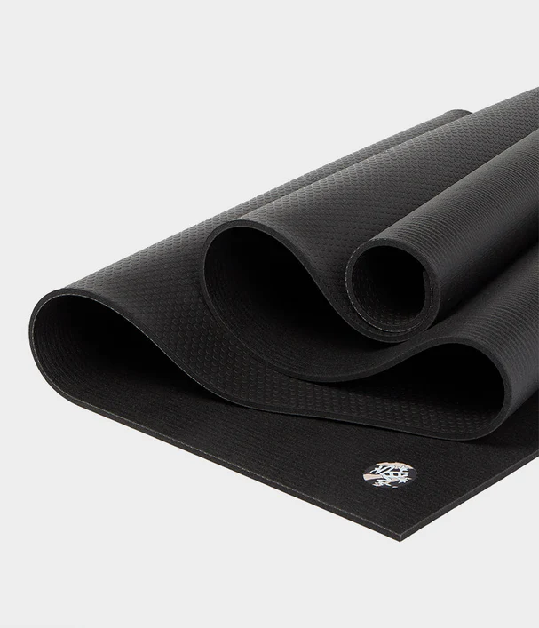 Στρώμα Yoga Mat Manduka pro® yoga mat - Black Gerry Lopez  6mm Διαστάσεις: 180cm x 66cm  3,4 kg