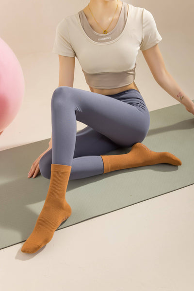 Αντιολισθητικές Κάλτσες - Non-Slip Socks Mid-Calf – Yoga & Pilates - ποικιλία χρωμάτων  No 36-41 - mykarma.gr