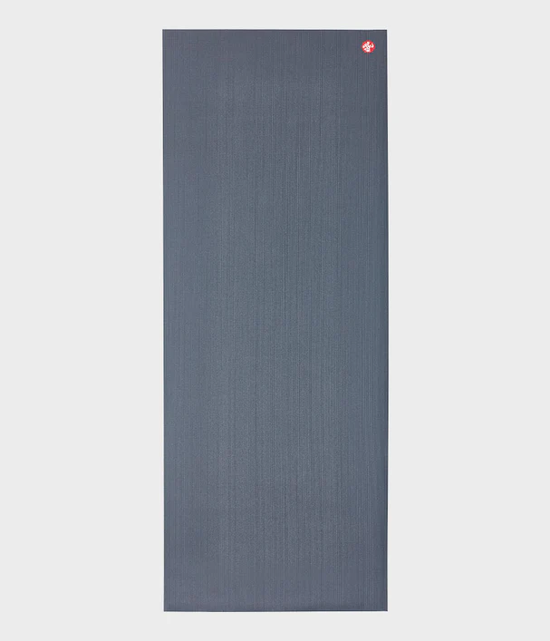 Στρώμα Yoga Mat Manduka pro® yoga mat - Thunder  6mm Διαστάσεις: 180cm x 66cm  3,4 kg