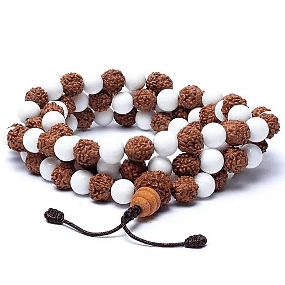 Mala Rudraksha & Κοχύλι + πουγκί δώρο - 108 χάντρες Διαστάσεις χάντρας: 0,8 cm - mykarma.gr