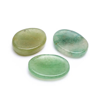 Πέτρα Ανησυχίας (Worry stone) - Πράσινη Αβεντουρινη (Green Aventurine) Διαστάσεις: 3,9 x 3 εκ (Η συσκευασία περιέχει 1 τεμάχιο) - mykarma.gr