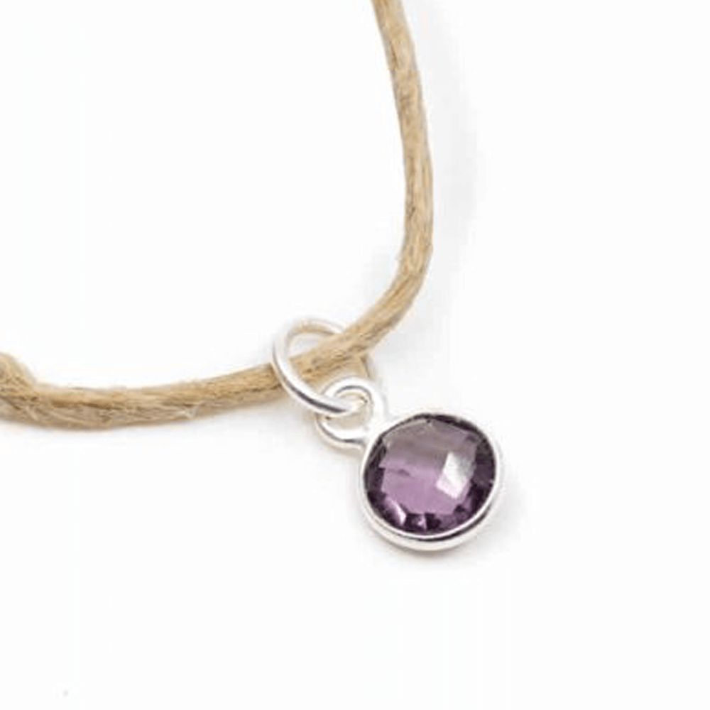 Μενταγιόν από ημιπολύτιμο λίθο Αμέθυστο (Amethyst) σε Ασήμι 925 Μέγεθος: 0,6 cm - mykarma.gr