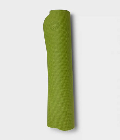 Στρωμα με γραμμή - Manduka Begin Yoga Mat - Matcha Βάρος: 1,1 kg Διαστάσεις: 172 x 61 x 5mm - mykarma.gr