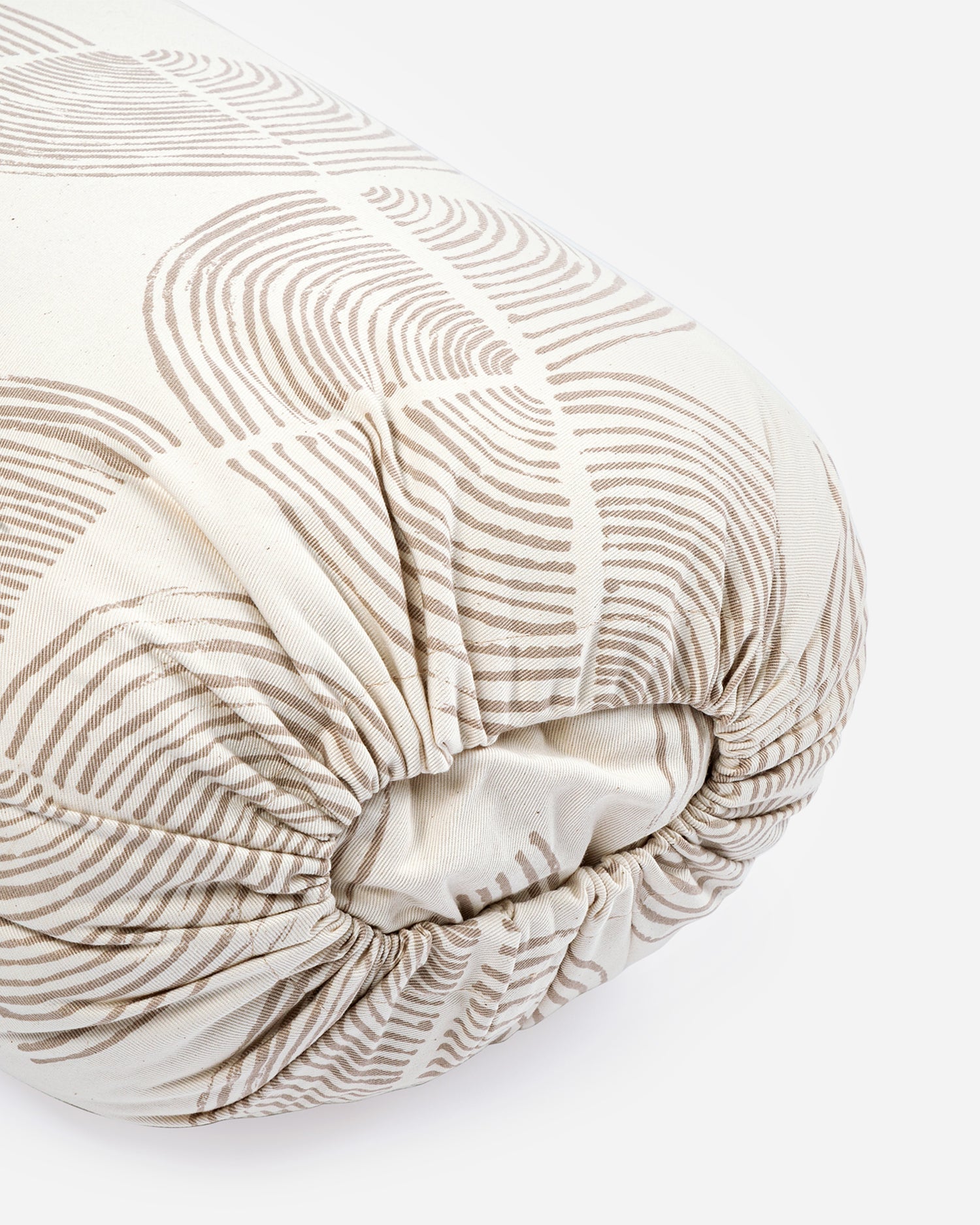 Lotuscrafts Restorative L μαξιλάρι Bolster - Wood Grain Light Taupe - κάλυμμα απο οργανικό βαμβάκι & γέμιση Καποκ μαλλί  Διαστάσεις: 72 × 30 x 20 εκ - mykarma.gr