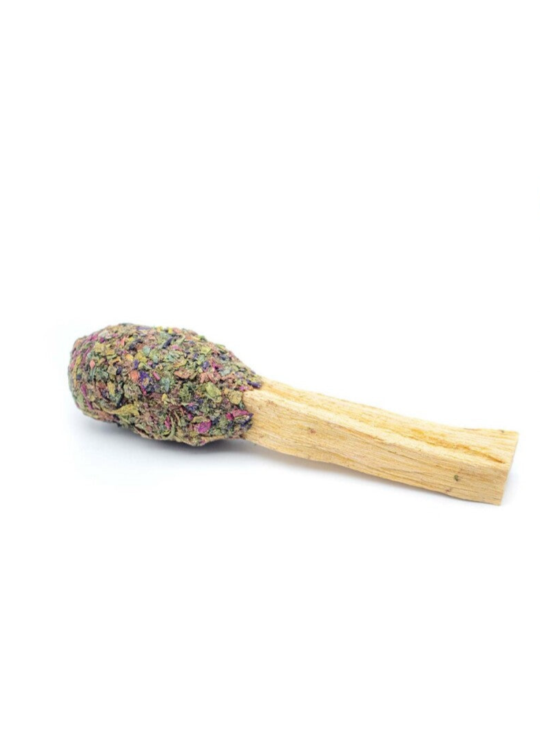 Θυμίαμα Ιερό Ξύλο Palo Santo με αποξηραμένα άνθη Διάσταση: περίπου 11 εκ