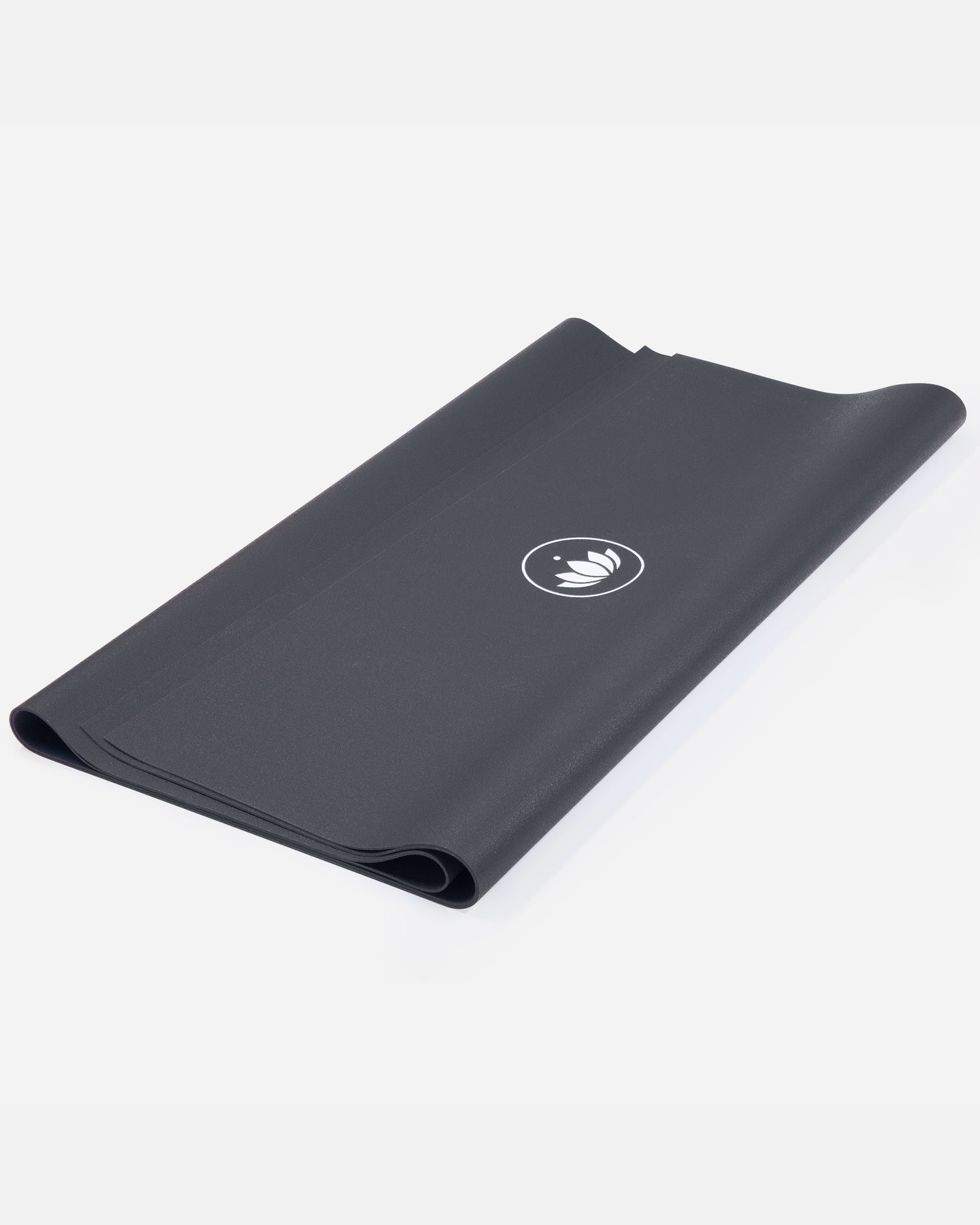 Lotuscrafts Travel Yoga Mat ARISE | Αντιολισθητικό στρώμα Yoga από φυσικό καουτσούκ & 15% ανακυκλώσιμο λατέξ - Graphit Βάρος: 1kg Διαστάσεις: 185cm x 65cm Πάχος: 0,13cm - mykarma.gr