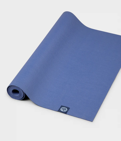 Νέο Στρώμα Manduka Travel eKO® superlite yoga mat - Moon  1,5mm 180cm x 60cm 1kg - mykarma.gr