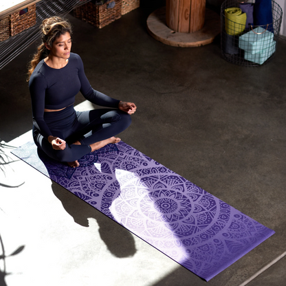 Gaiam  Στρώμα Yoga Purple Lattice Διαστάσεις: Μήκος: 173 εκ Πλάτος: 61 εκ Πάχος: 4 mm - mykarma.gr