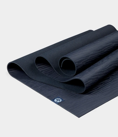 Στρώμα Yoga Mat Manduka eKO® Lite Mat 4mm - Midnight Βάρος: 2.3 kg  Διαστάσεις: 180 cm x 61 cm  4 mm - mykarma.gr