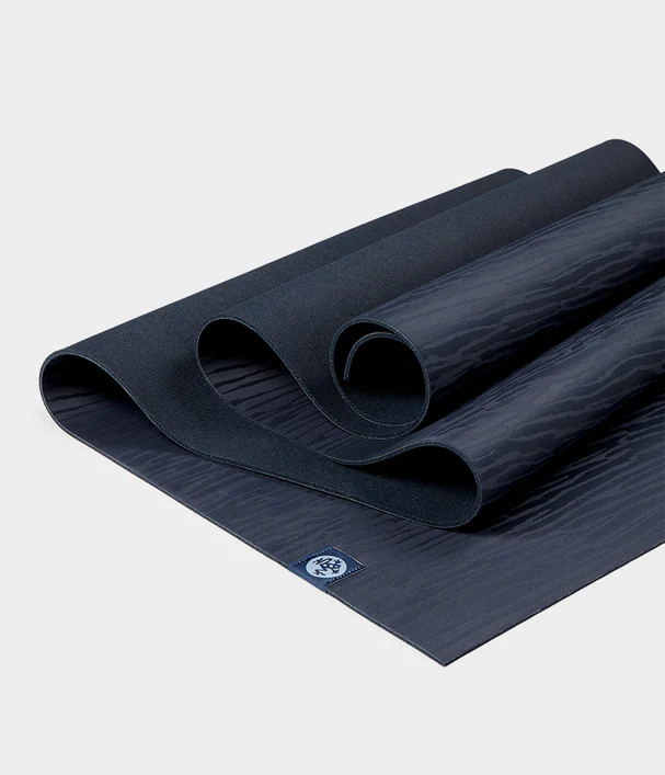 Στρώμα Yoga Mat Manduka eKO® Lite Mat 4mm - Midnight Βάρος: 2.3 kg  Διαστάσεις: 180 cm x 61 cm  4 mm - mykarma.gr