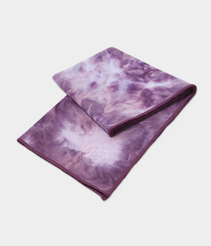 Manduka - Πετσέτα Χειρός - eQua® Hand Yoga Towel - Indulge Blush TD Διαστάσεις: 41cm x 67cm Βάρος: 90γρ - mykarma.gr