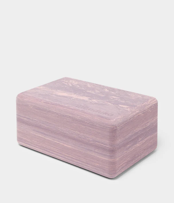 Manduka Recycled Foam Yoga Block - Cherry Blossom Marble  •450γρ  • 23 x 15 x 10 εκ - mykarma.gr