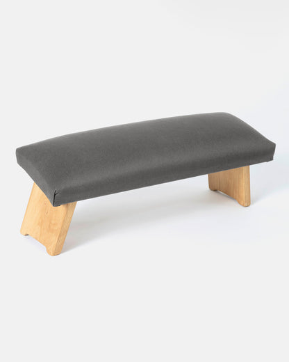 Lotuscrafts Ξύλινος Πάγκος Διαλογισμού “Dharma” (Meditation Bench) με αναδιπλούμενα πόδια - Anthracite Βάρος: 2,2 kg Διαστάσεις: 46 × 19,5 cm - mykarma.gr