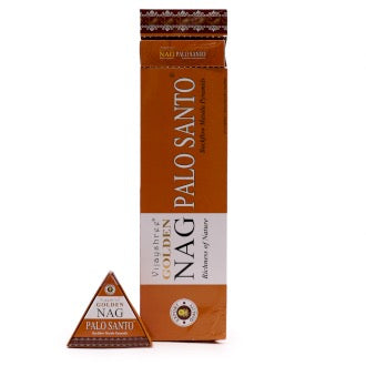 Αρωματικοί Κώνοι αναστροφής ροής Golden Nag - Palo Santo Backflow σε σχήμα πυραμίδας Περιεχει 10 κώνους (42 gr) - mykarma.gr