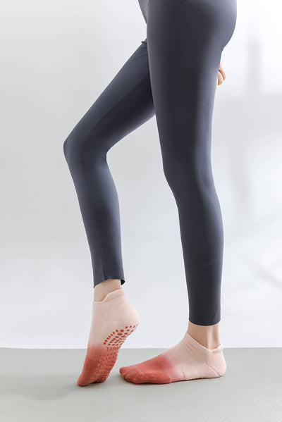 Αντιολισθητικές Κάλτσες - Tie-Dye Non-Slip Socks – Yoga & Pilates - ποικιλία χρωμάτων No 36-41 - mykarma.gr