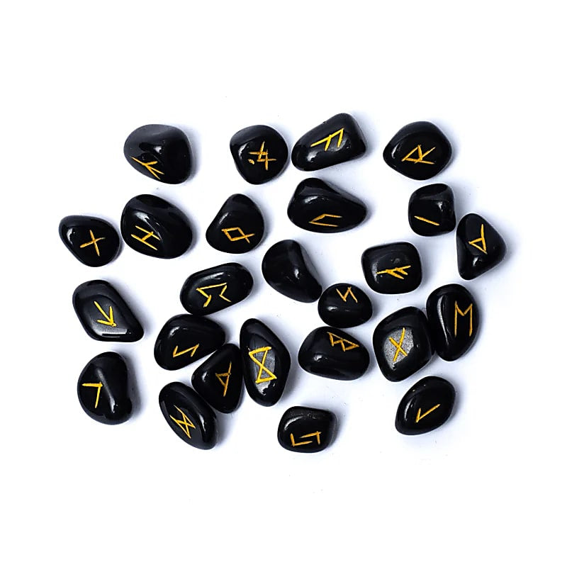 Runes Oracle Game-Σετ από 25 Ρουνάκια από Μαύρο Αχάτη για Μαντεία σε βελούδινη τσάντα - mykarma.gr