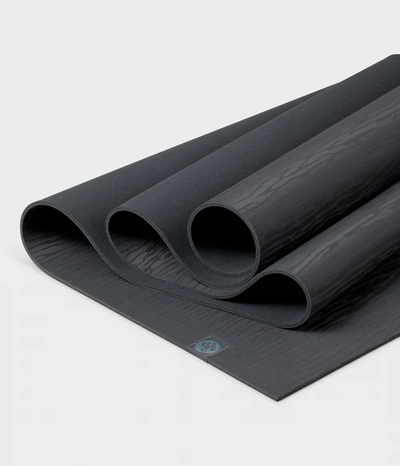 Νέο Στρώμα Yoga Manduka eko® Mat  5mm - Charcoal  180 x 66cm  3,8 kg - mykarma.gr