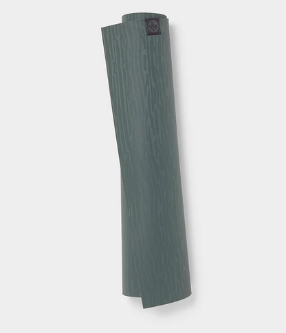 Στρώμα Yoga Manduka  eko®lite yoga mat - Deep Sage  2.9 kg  180 cm x 61 cm  4 mm
