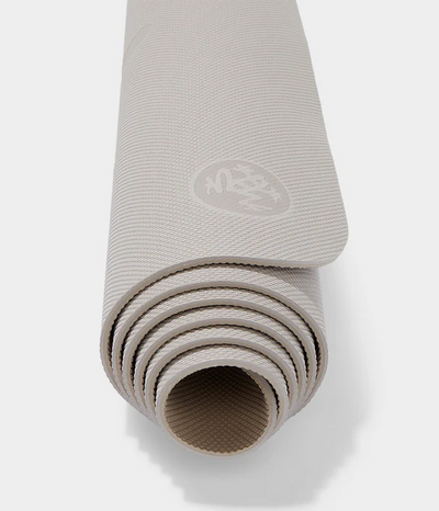 Στρωμα με γραμμή - Manduka Begin Yoga Mat - Crystal S Gray Βάρος: 1,1 kg Διαστάσεις: 172 x 61 x 5mm - mykarma.gr