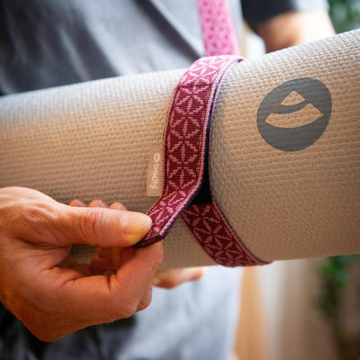 Ιμάντας Μεταφοράς για Στρώμα Yoga - Mat Carry Strap «Flower of Life» - aubergine