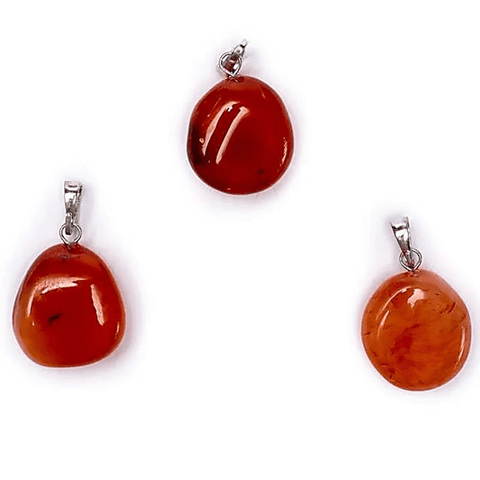 Κρεμαστό Μενταγιόν από Καρνεόλη (Carnelian) Διαστάσεις: 1,5 εκ (Η συσκευασία περιέχει 1 τεμάχιο)