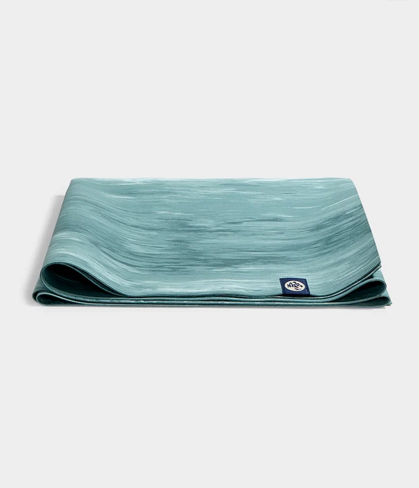 Στρώμα Manduka Travel eKO® superlite yoga mat - Sage Marbled   1,5mm  180cm x 61cm  1kg