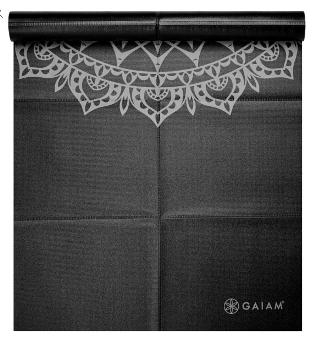 Gaiam Classic Foldable Travel Στρώμα Yoga που διπλώνει - Midnight Marrakesh Διαστάσεις: Μήκος: 173 εκ Πλάτος: 61 εκ Πάχος: 2 mm Βάρος: 400 γρ - mykarma.gr