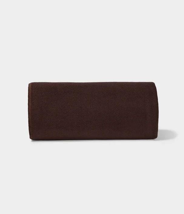 Manduka πετσέτα Στρώματος eQua® Yoga Towel - Caffe  183 x 67 cm   400 g - mykarma.gr