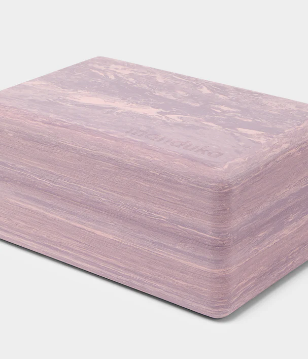 Manduka Recycled Foam Yoga Block - Cherry Blossom Marble  •450γρ  • 23 x 15 x 10 εκ - mykarma.gr