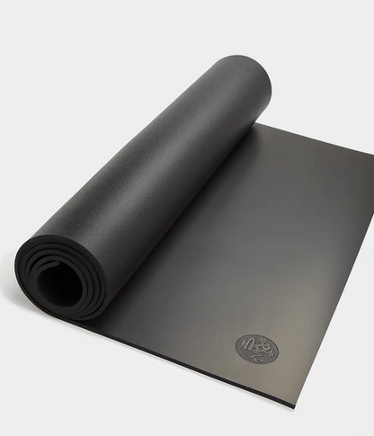 Long Manduka GRP® Adapt Yoga Mat - Jet Black  5 mm  200 x 66 cm  3 kg - mykarma.gr